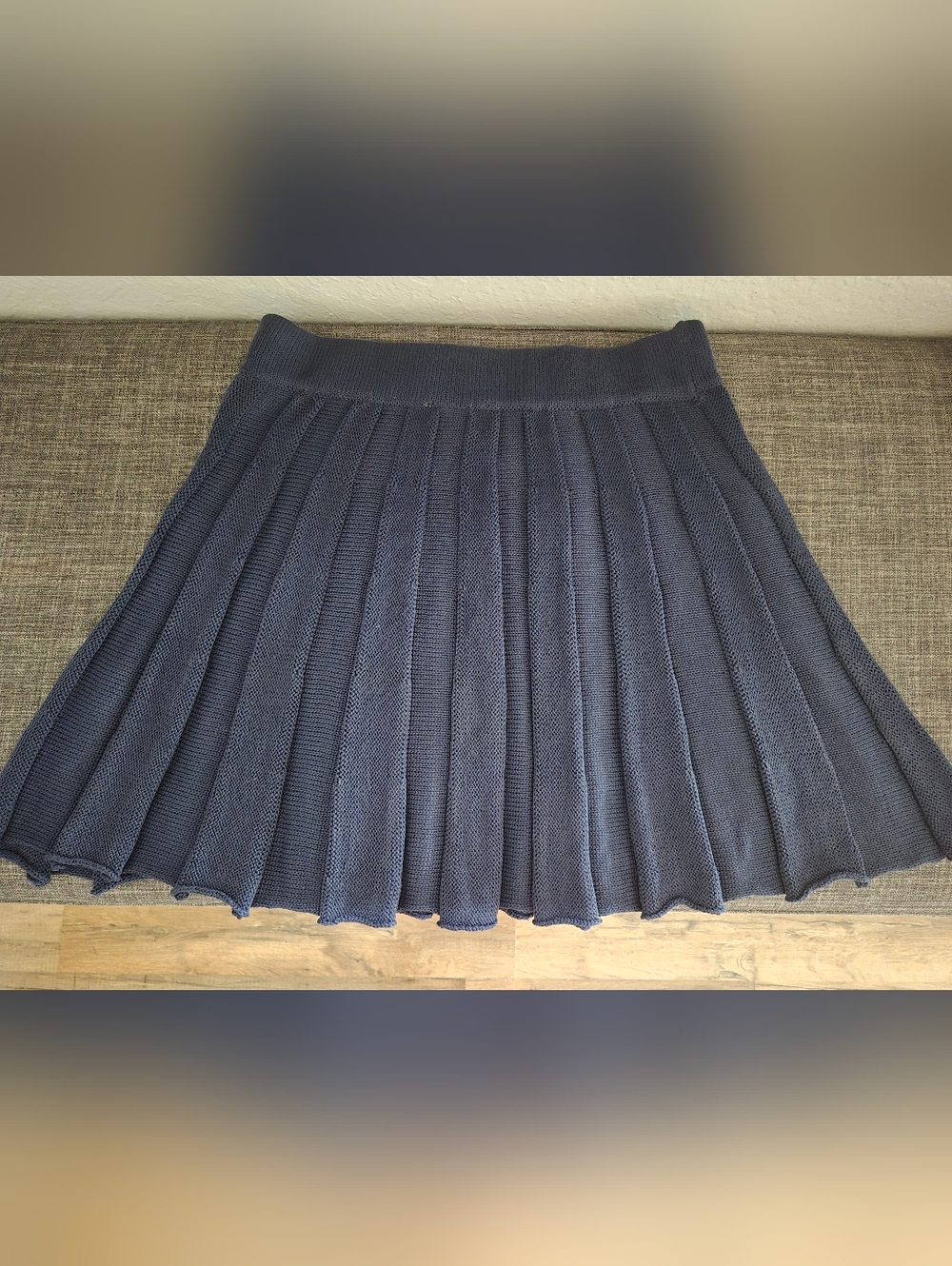🧡🧡Navy Blue Pleated Knit Skater Skirt, XS!  NWOT!